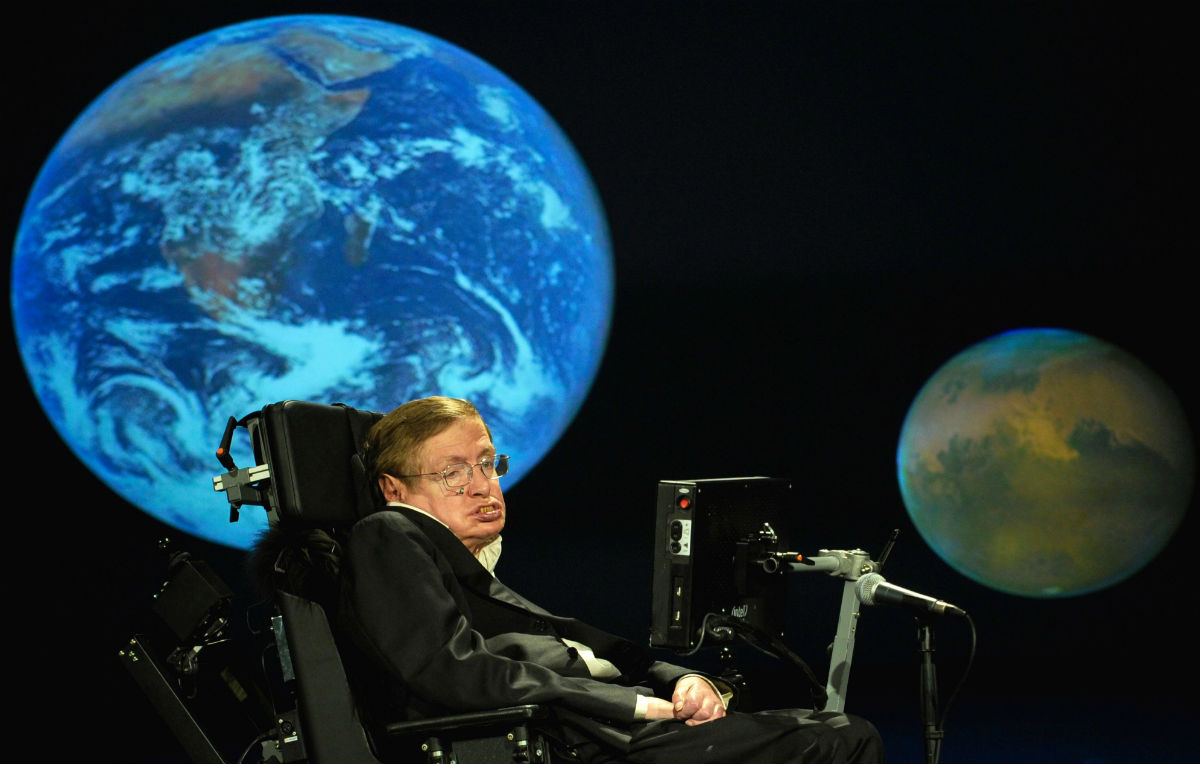 The Stephen Hawking's voice in the space – Enkey Magazine